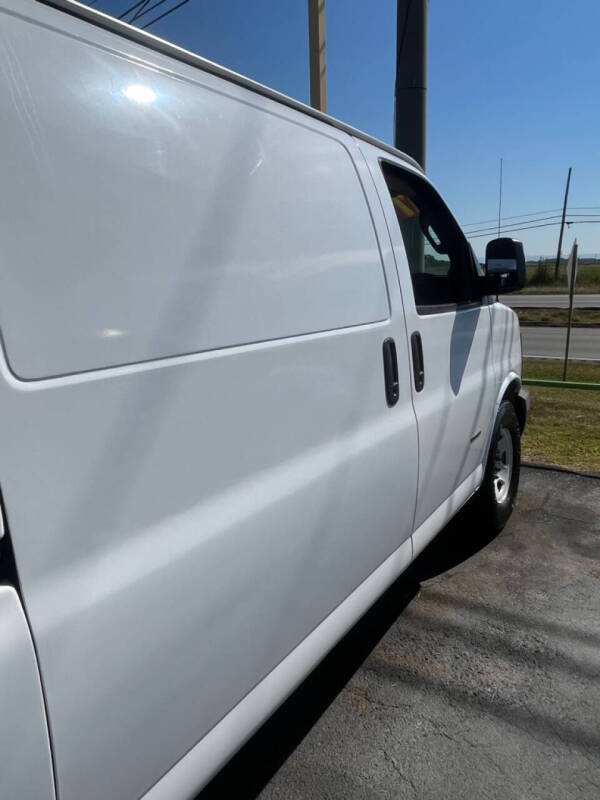 2017 Chevrolet Express 2500