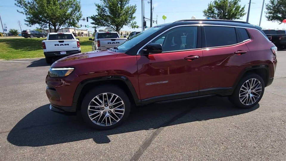 2022 Jeep Compass for sale at Victoria Auto Sales in Victoria, MN