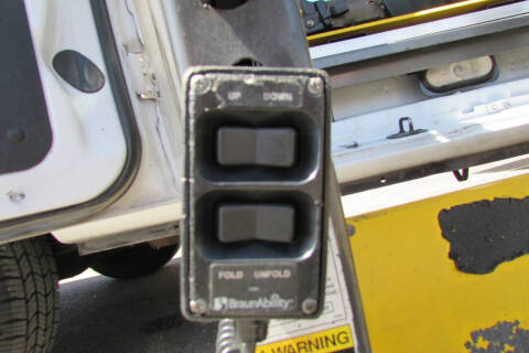 2011 Ford E-Series E-350 SD