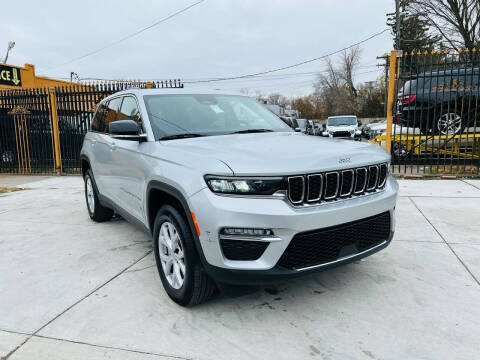 2022 Jeep Grand Cherokee L for sale at 3 Brothers Auto Sales Inc in Detroit MI