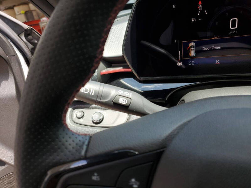 2024 Chevrolet Trax RS