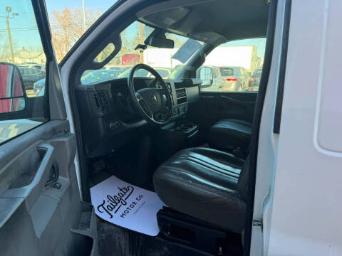 2021 Chevrolet Express 2500