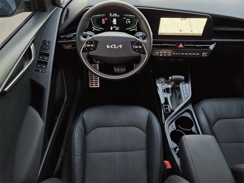 2023 Kia Niro EX Touring