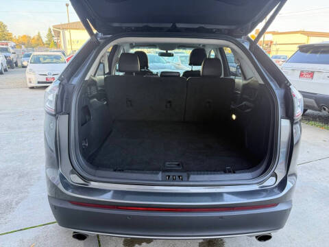 2015 Ford Edge Titanium