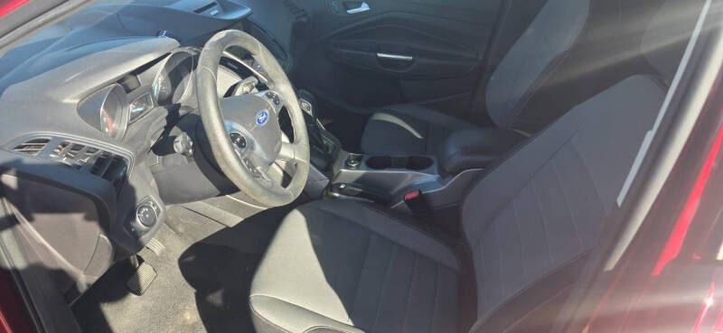 2016 Ford Escape SE