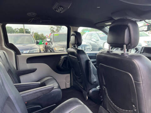 2017 Dodge Grand Caravan SXT