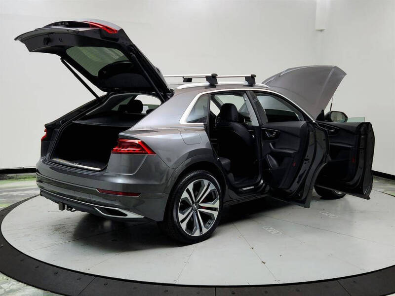 2019 Audi Q8 quattro Premium Plus 55 TFSI