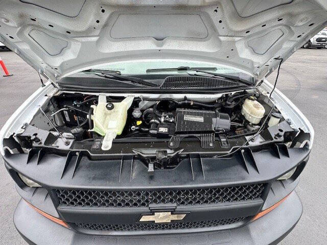 2016 Chevrolet Express 2500