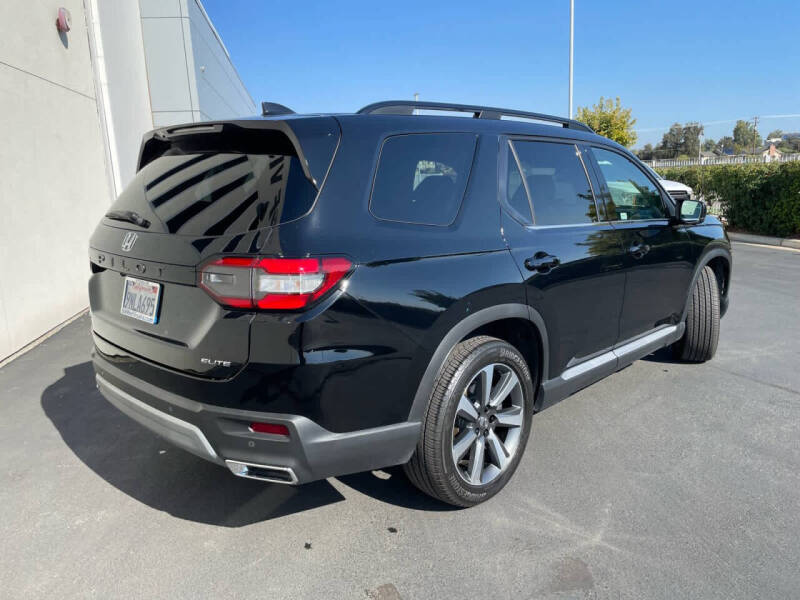 2025 Honda Pilot Elite