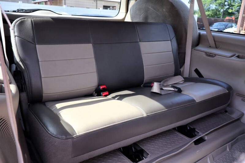 2004 Ford Excursion Eddie Bauer