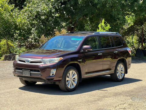 2012 Toyota Highlander Hybrid for sale at Rave Auto Sales in Corvallis OR