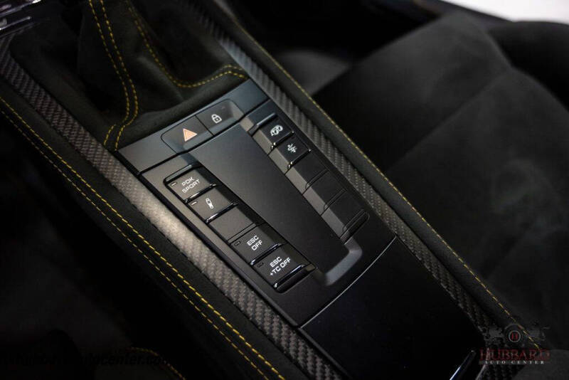 2023 Porsche 718 Cayman GT4 RS