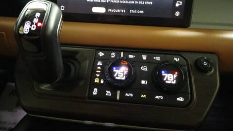 2023 Land Rover Defender 110 SE