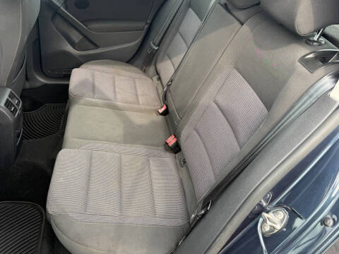 2014 Volkswagen Golf 2.5L PZEV