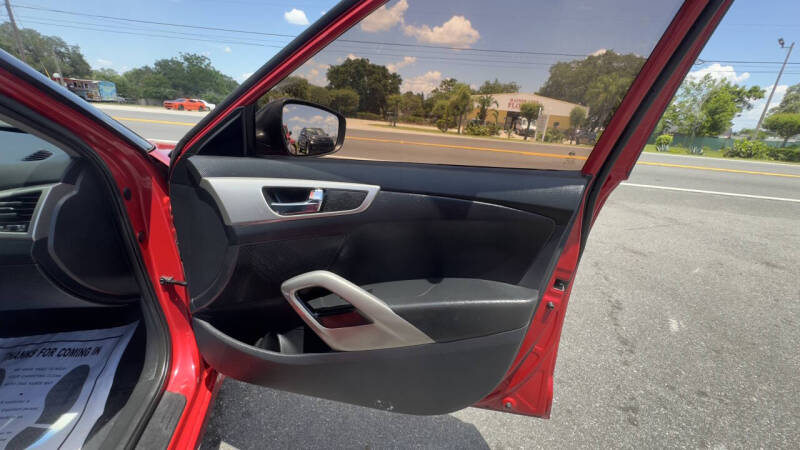 2017 Hyundai Veloster Value Edition