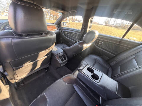 2018 Ford Taurus Limited