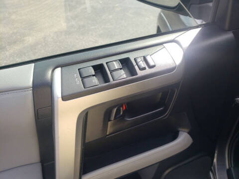 2013 Toyota 4Runner SR5