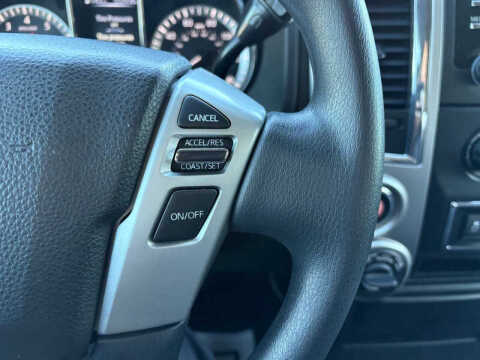 2018 Nissan Titan SV