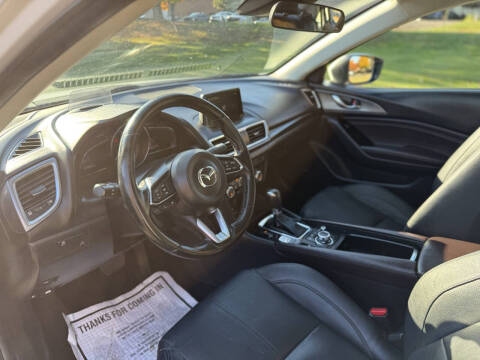 2018 Mazda MAZDA3 Grand Touring