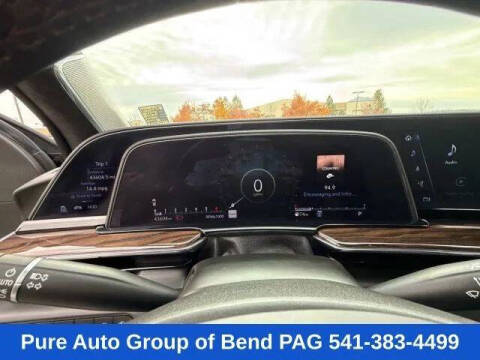 2022 Cadillac Escalade Sport Platinum