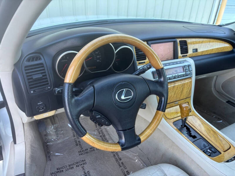 2002 Lexus SC 430