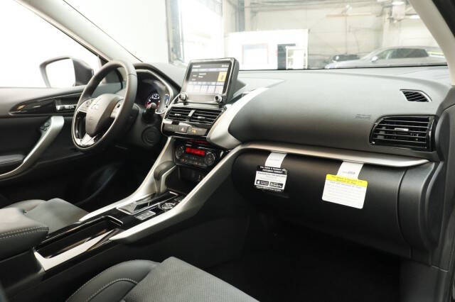2026 Mitsubishi Eclipse Cross SE