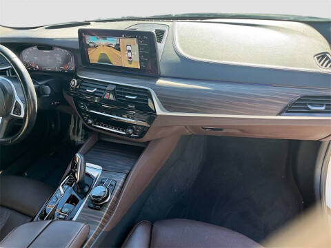 2021 BMW 5 Series M550i xDrive