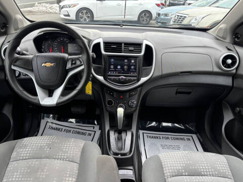 2018 Chevrolet Sonic LT Auto Fleet