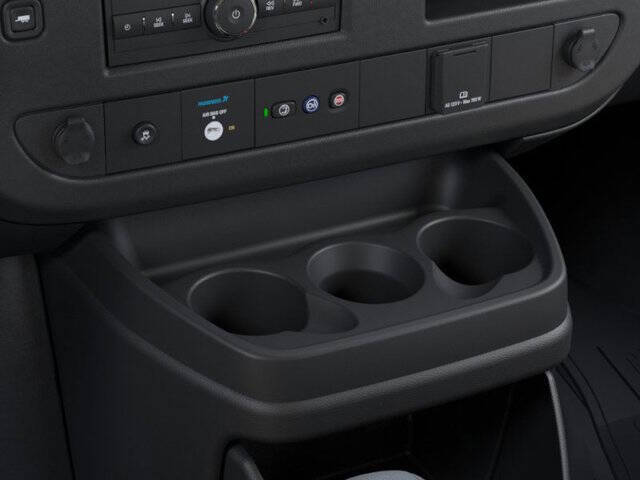 2025 Chevrolet Express LS 2500