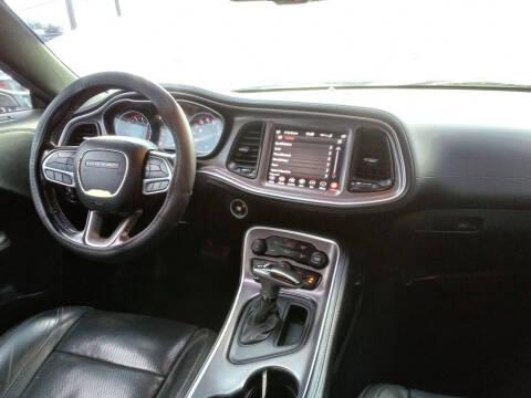 2020 Dodge Challenger SXT