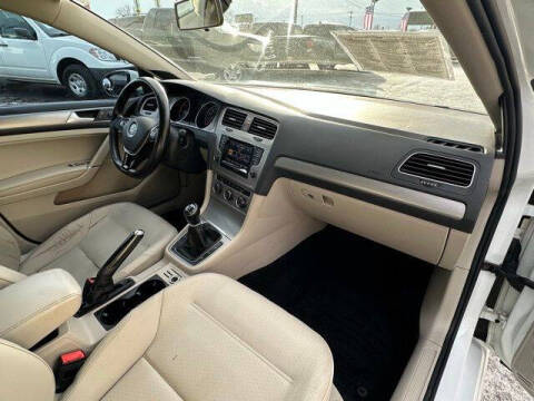 2015 Volkswagen Golf SportWagen