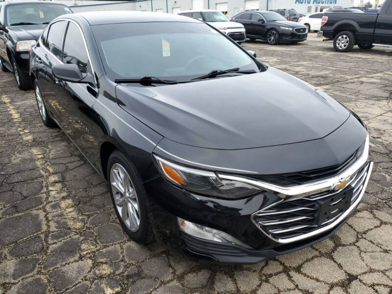 2020 Chevrolet Malibu for sale in Genoa, IL
