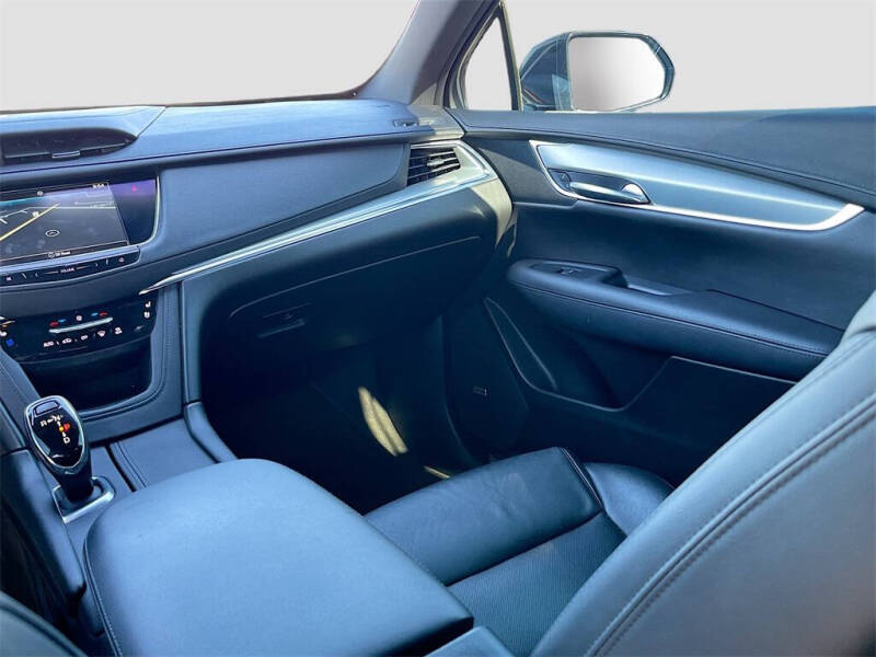 2019 Cadillac XT5 Premium Luxury