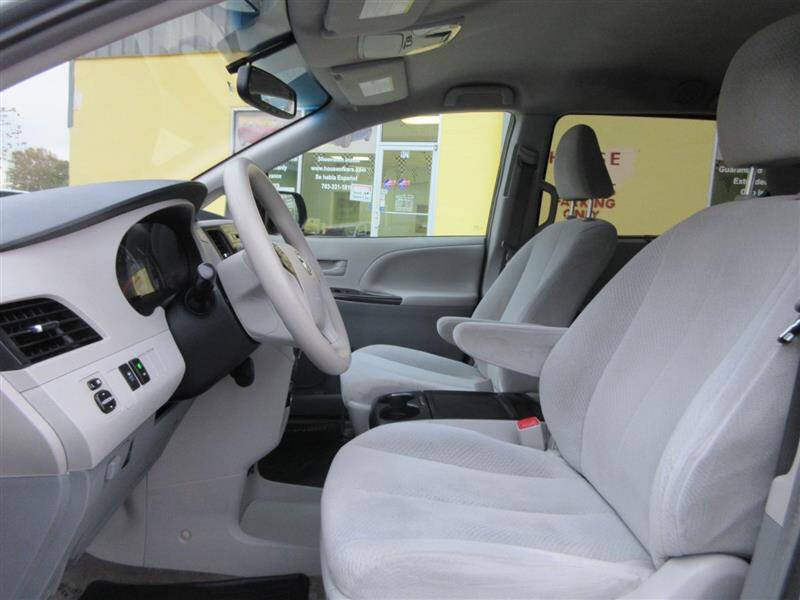 2013 Toyota Sienna