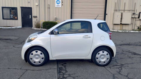 2014 Scion iQ