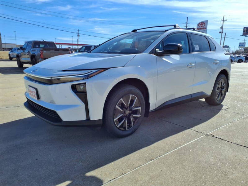 2026 Toyota bZ XLE Plus