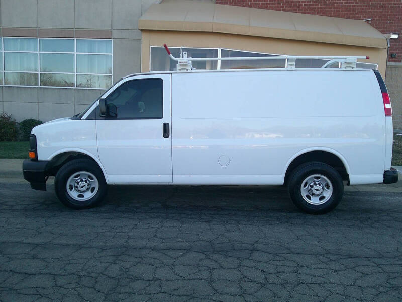 2017 Chevrolet Express 2500