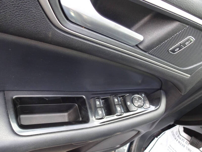 2019 Ford Edge SEL