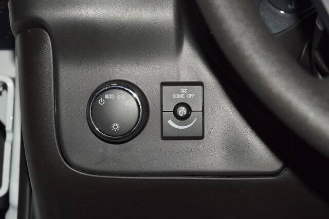 2025 Chevrolet Express 2500