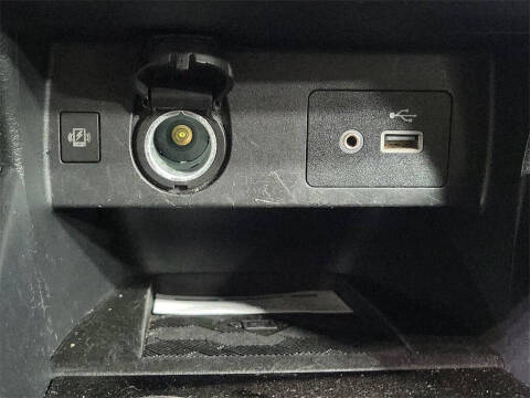 2023 Nissan Versa SV