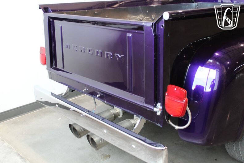 1953 Mercury M 100