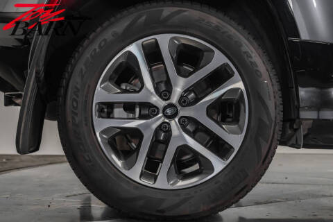 2023 Land Rover Defender 110 X-Dynamic SE