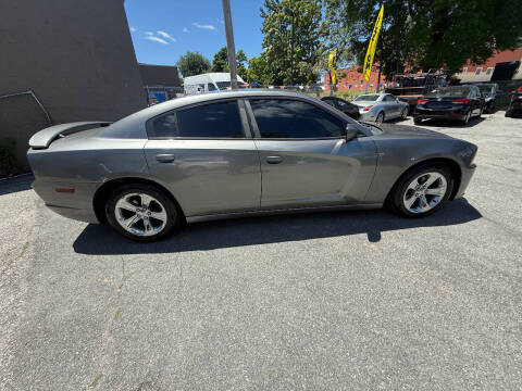 2012 Dodge Charger SE