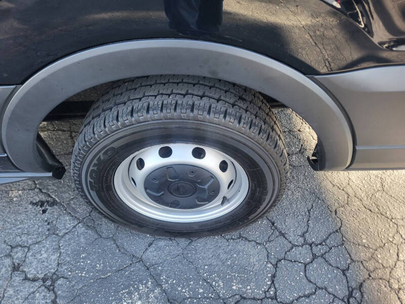 2019 Ford Transit 150 XL