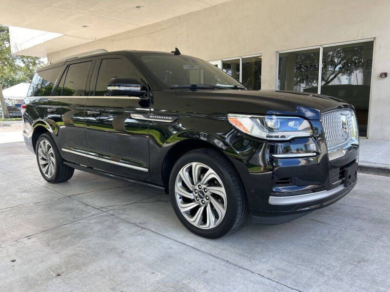 Used 2022 Lincoln Navigator Reserve with VIN 5LMJJ2LT3NEL01948 for sale in Davie, FL