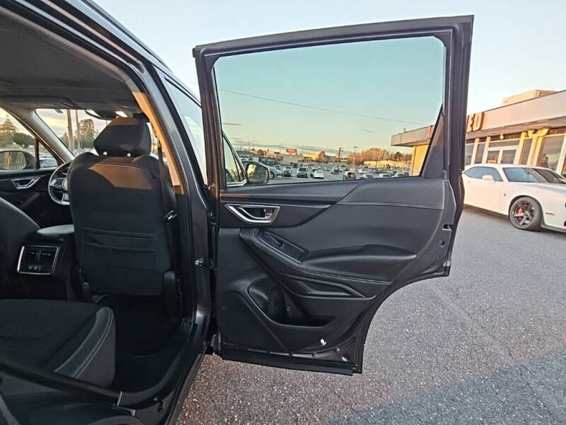 2022 Subaru Forester Premium