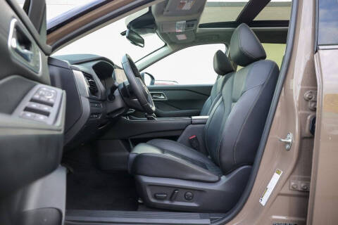 2024 Nissan Rogue Platinum