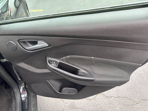 2014 Ford Focus Titanium