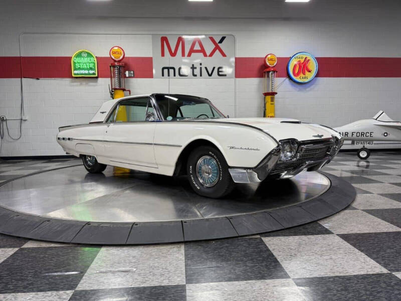 1962 Ford Thunderbird