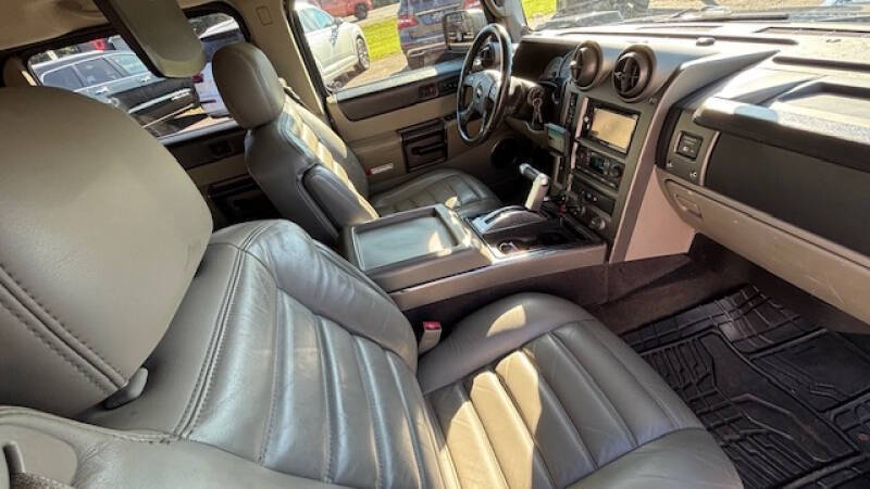2004 HUMMER H2